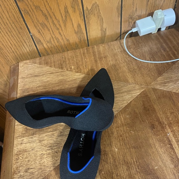 Rothy"s The Point Black Solid Flats -Size (8.5) -Good Condition - Picture 4 of 13